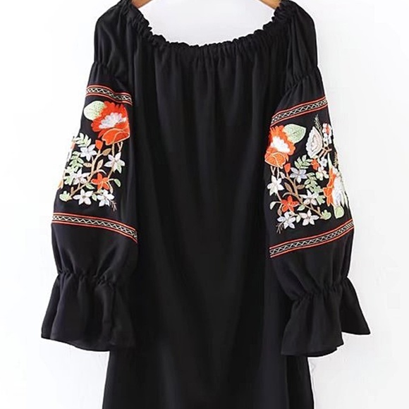 Gorgeous Mini Dress size 6 - Picture 3 of 4